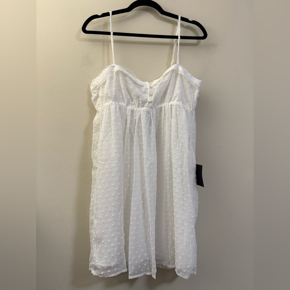 NWT Lulu’s Swiss Dot Babydoll Dress in‎ White - M - Picture 9 of 9